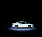 Volvo C70 Ice White 2009 года